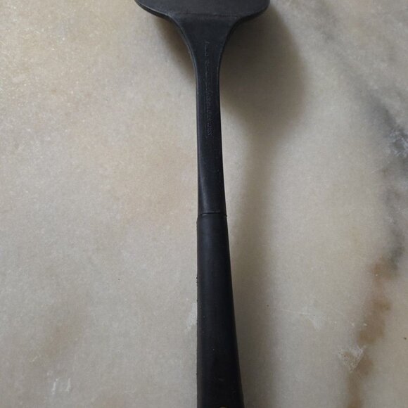 Calphalon Black Nylon 14" L Utensil Spatula Flipper 400f/240C Soft Handle China - Picture 4 of 8